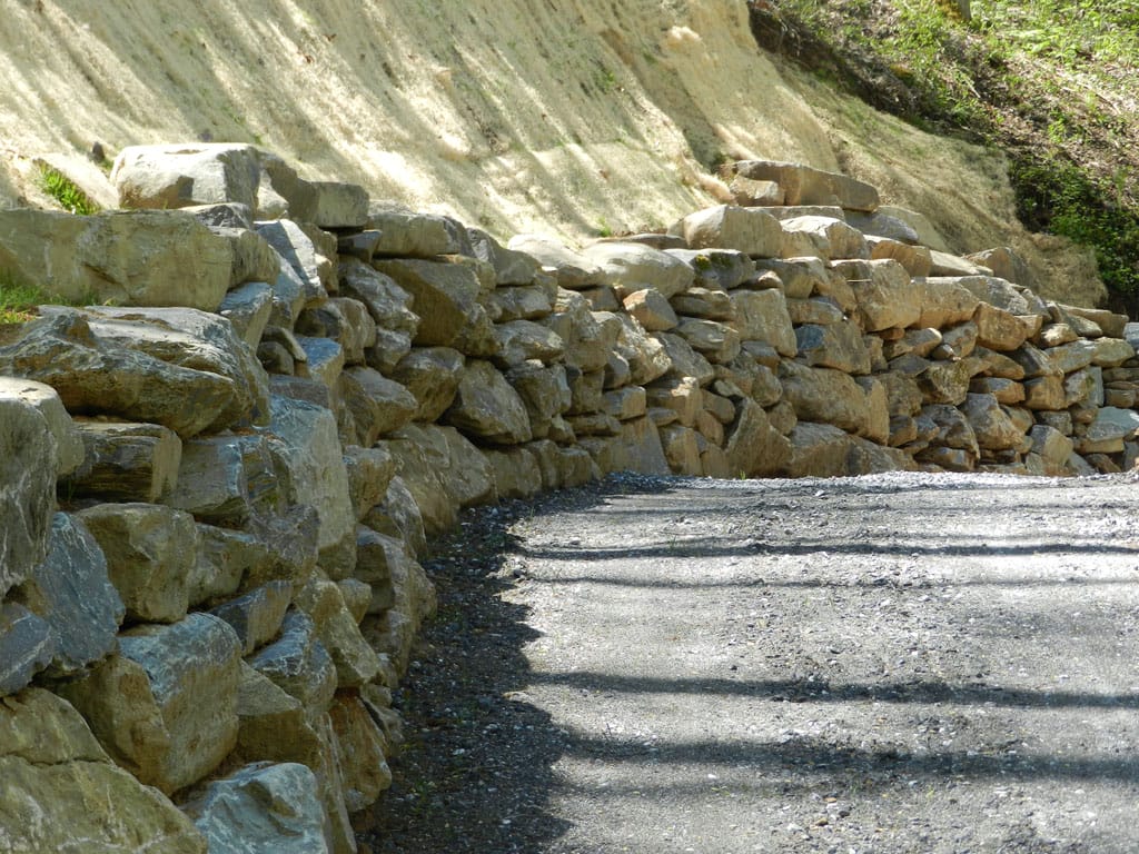 stacked-stone-wall